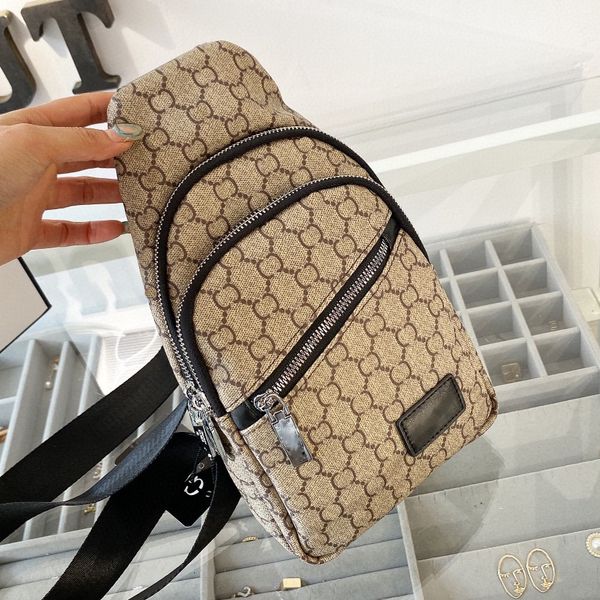 designer bag man cross body wallet classic chest bags essential for outdoor sports luxurys handbag
designer bag man cross body wallet classic chest bags essential for outdoor sports luxurys handbag