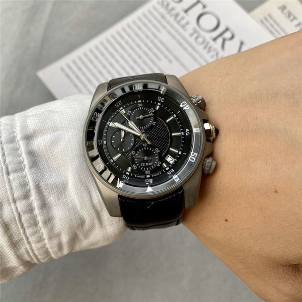men watches leather strap six needles chronograph all dials work diameter 42mm quartz movement wristwatches luxury brand cart, Slivery;golden
men watches leather strap six needles chronograph all dials work diameter 42mm quartz movement wristwatches luxury brand cart, Slivery;golden
