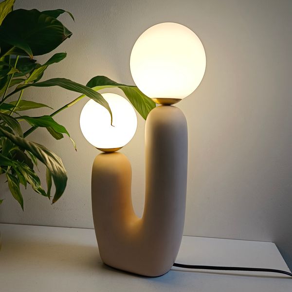 green pink resin table lamp double frosted glass ball nordic creativity bedroom led lighting study living room decoration desk light
green pink resin table lamp double frosted glass ball nordic creativity bedroom led lighting study living room decoration desk light