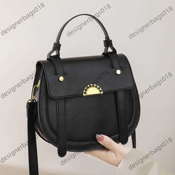 bags evening bags 2022 luxury women's pu leather small crossbody with short handle shoulder purses and handbag casual fashion classic
bags evening bags 2022 luxury women's pu leather small crossbody with short handle shoulder purses and handbag casual fashion classic