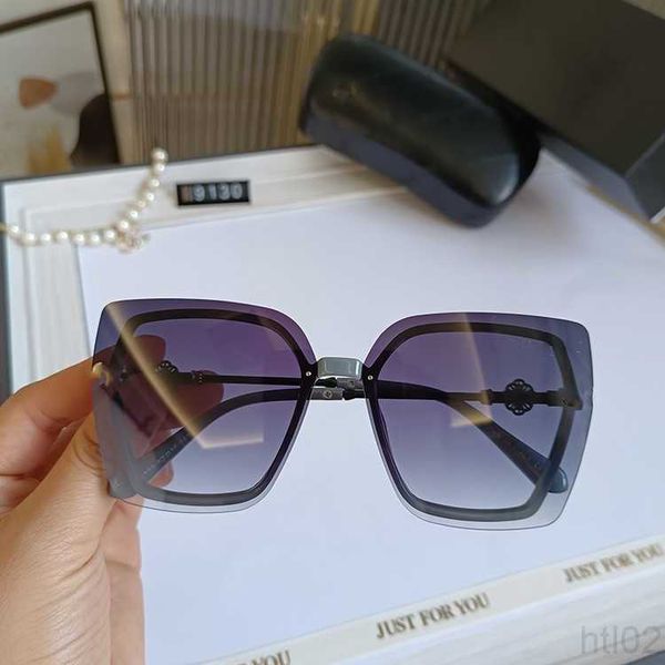 luxurious designer channel sunglass chanei sunglasses mens womens small xiangfeng pearl women's large frame women's korean fashion, White;black
luxurious designer channel sunglass chanei sunglasses mens womens small xiangfeng pearl women's large frame women's korean fashion, White;black