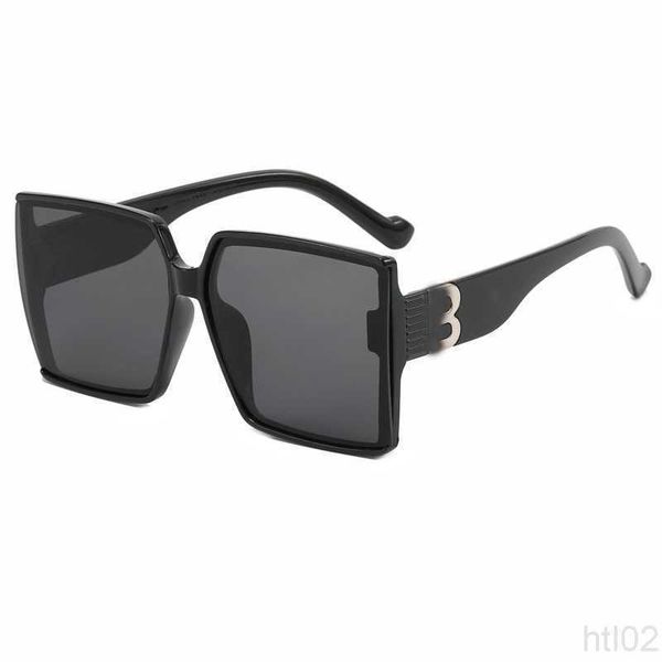 ins sunglasses women's high-class sense big face thin big square net red women sunglasses new model 22ss, White;black
ins sunglasses women's high-class sense big face thin big square net red women sunglasses new model 22ss, White;black