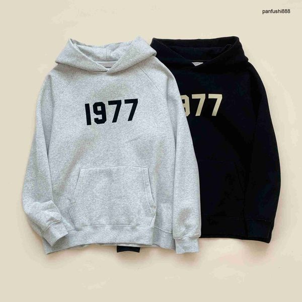 casual sweater fogg fear god double line essen hoodie ruffered couple 1977 trend, Black
casual sweater fogg fear god double line essen hoodie ruffered couple 1977 trend, Black