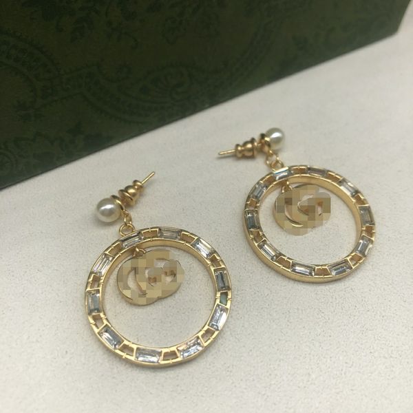luxury gold stud earrings designer for women hoop earrings stud letter earrings jewelry with box set valentine day gift engagement ge-0163, Golden;silver
luxury gold stud earrings designer for women hoop earrings stud letter earrings jewelry with box set valentine day gift engagement ge-0163, Golden;silver