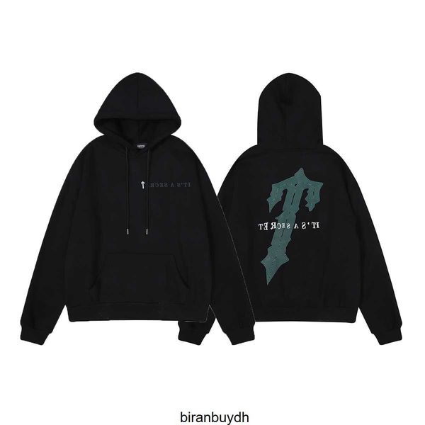 sport men's hoodies sweatshirts trapstar irongatetighfrequency large letter t print suede hoodie, Black
sport men's hoodies sweatshirts trapstar irongatetighfrequency large letter t print suede hoodie, Black