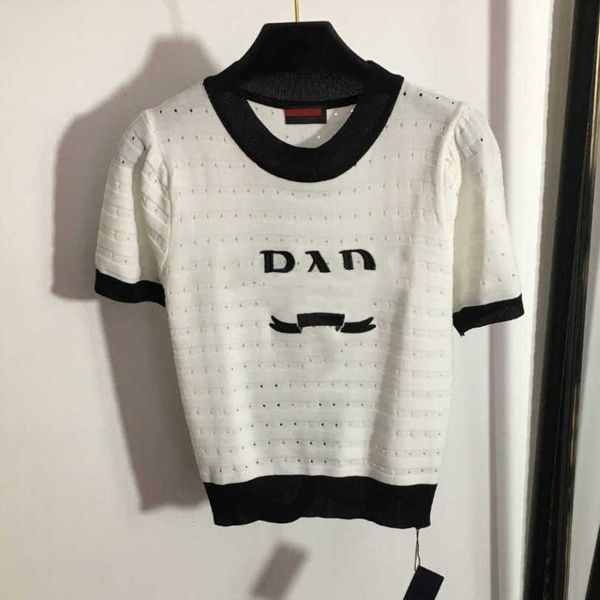23ss women designer brand knitted short sleeve round neck color matching chest logo embroidered alphabet hollowed out knit short sleeve t-sh, White
23ss women designer brand knitted short sleeve round neck color matching chest logo embroidered alphabet hollowed out knit short sleeve t-sh, White