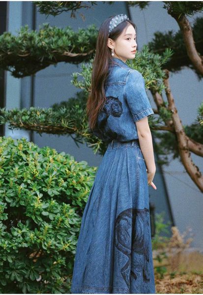 skirts denim women tiger embroidery high waist puffy a word long 2023 spring 230321, Black
skirts denim women tiger embroidery high waist puffy a word long 2023 spring 230321, Black