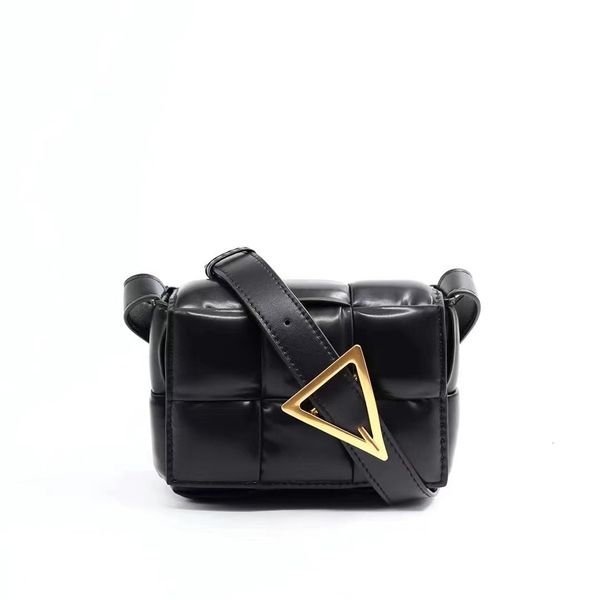 evening bags genuine leather small women s shoulder luxury woven crossbody female design purse square handbag satchels cover wallet 230321
evening bags genuine leather small women s shoulder luxury woven crossbody female design purse square handbag satchels cover wallet 230321