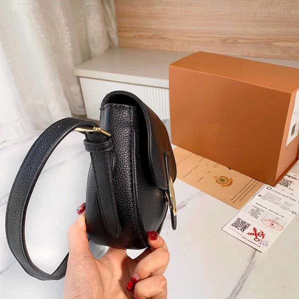 luxury designer bags handbags shoulder crossbody bag fanny pack tote new women's fashion textured leather multifunctional envelope bag
luxury designer bags handbags shoulder crossbody bag fanny pack tote new women's fashion textured leather multifunctional envelope bag