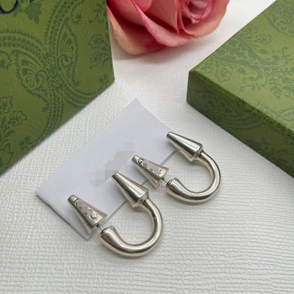 luxury gold stud earrings designer for women hoop earrings stud letter earrings jewelry with box set valentine day gift engagement ge-0158, Golden;silver
luxury gold stud earrings designer for women hoop earrings stud letter earrings jewelry with box set valentine day gift engagement ge-0158, Golden;silver