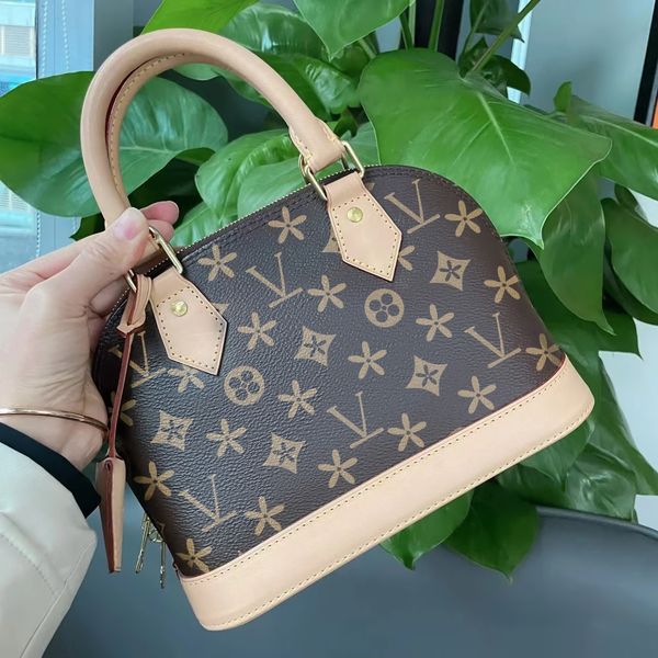 classic genuine leather purses shell bag m53152 n41221 alma bb 2 size women's mens luxury designer handle fashion shoulder clutch cross
classic genuine leather purses shell bag m53152 n41221 alma bb 2 size women's mens luxury designer handle fashion shoulder clutch cross