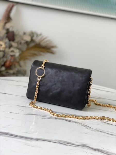 2021 luxurys designers shoulder bags handbag purses woman fashion clutch purse by the pool monogrames multi pochette felicie chain diagonal, Black;red
2021 luxurys designers shoulder bags handbag purses woman fashion clutch purse by the pool monogrames multi pochette felicie chain diagonal, Black;red
