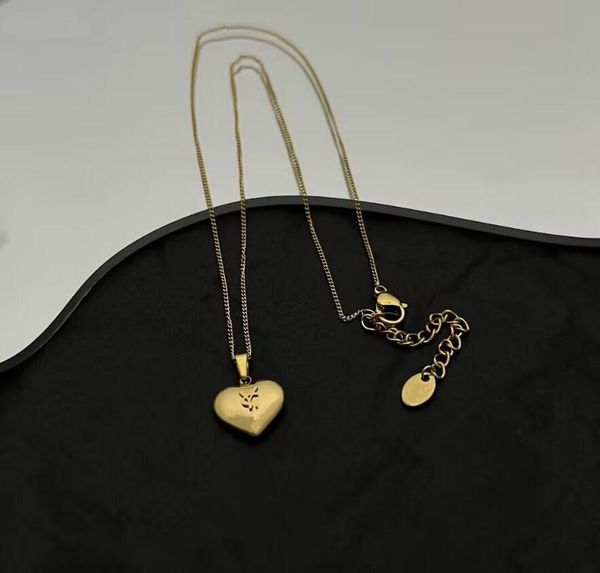 new monochrome women's necklace, europe and the united states retro matching necklace, Silver
new monochrome women's necklace, europe and the united states retro matching necklace, Silver