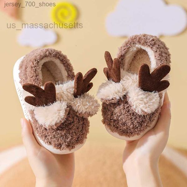 slipper 1-3 year old children's cotton shoes winter anti-skid baby's home bag heel slippers girls cute cartoon wool l221025, Black;red
slipper 1-3 year old children's cotton shoes winter anti-skid baby's home bag heel slippers girls cute cartoon wool l221025, Black;red