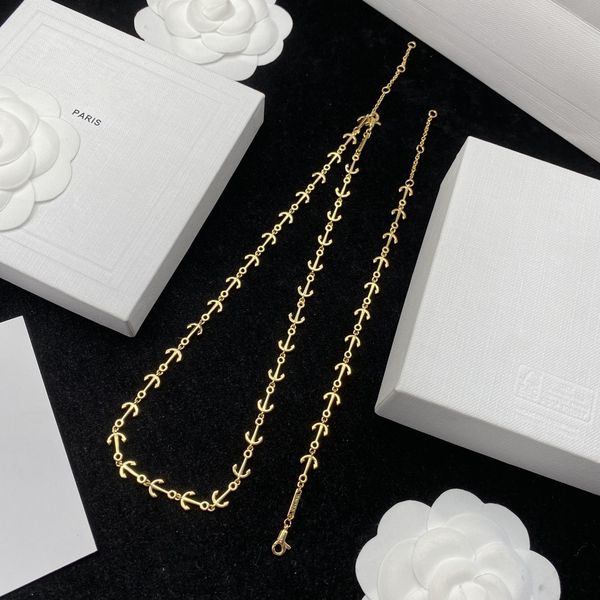designer choker necklace bracelet fashion fishbone chain for women jewelry set with box 2pcs a set, Golden;silver
designer choker necklace bracelet fashion fishbone chain for women jewelry set with box 2pcs a set, Golden;silver