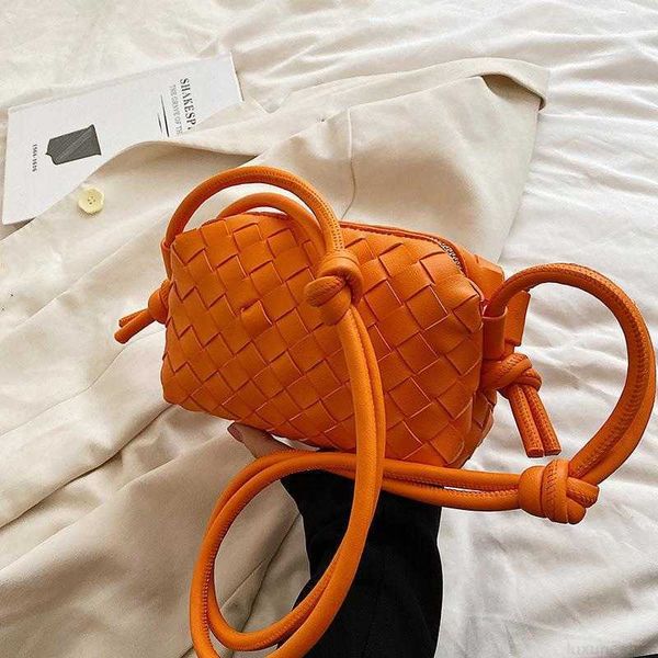 botega venates jodie mini teen intrecciato pouch woven simple underarm versatile temperament single shoulder bag niche design summer women&#
botega venates jodie mini teen intrecciato pouch woven simple underarm versatile temperament single shoulder bag niche design summer women&#