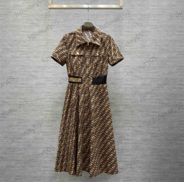 womens dresses classic letters jacquard design front pocket short sleeve dress stitching thread trim high waist large hemline slim maxiskit, Black;gray
womens dresses classic letters jacquard design front pocket short sleeve dress stitching thread trim high waist large hemline slim maxiskit, Black;gray