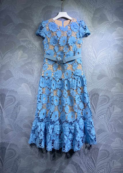 2023 new spring style dress ,hollow petal shape layer by layer splicing, round neck water soluble flower with belt, Black;gray
2023 new spring style dress ,hollow petal shape layer by layer splicing, round neck water soluble flower with belt, Black;gray