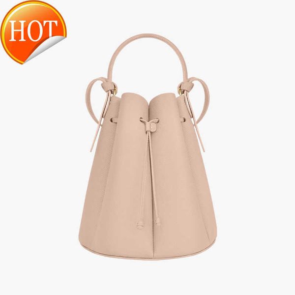 evening bag polene numero huit bucket designer full-grained leather tote crossbody gold-plated stainless-steel hardware handbags suedeessplh
evening bag polene numero huit bucket designer full-grained leather tote crossbody gold-plated stainless-steel hardware handbags suedeessplh