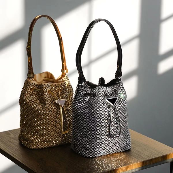 designer bag draw string bag diamond satin bucket bucket bag shoulder bag, hand bag fashion female package
designer bag draw string bag diamond satin bucket bucket bag shoulder bag, hand bag fashion female package