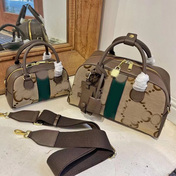 cute luxurys designers shoulder bags saddle handbag messenger women totes fashion handbags classic crossbody clutch purse wallet cross body
cute luxurys designers shoulder bags saddle handbag messenger women totes fashion handbags classic crossbody clutch purse wallet cross body