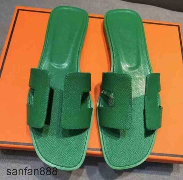 original designer hemres slippers h igh quality women slipper off wholesale sandals flip-flops shoes designer slippers fashion leather with, Black
original designer hemres slippers h igh quality women slipper off wholesale sandals flip-flops shoes designer slippers fashion leather with, Black