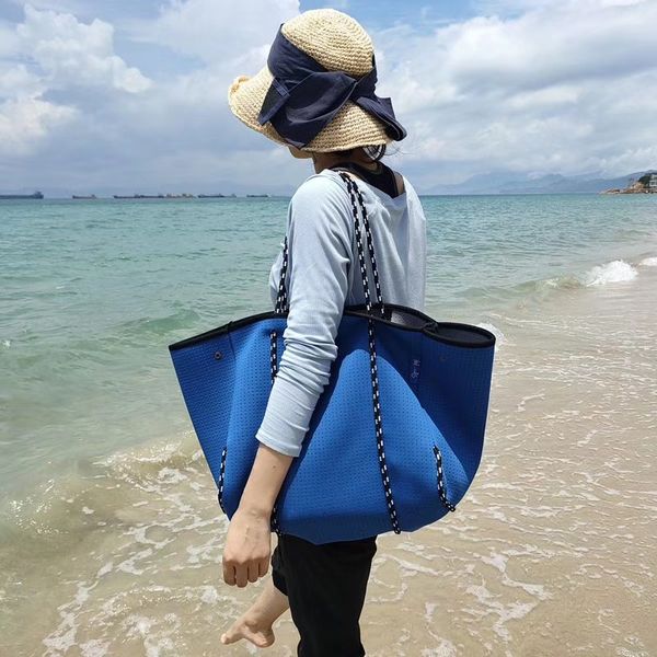 summer mesh hollow tote bag for women large capacity shoulder bag vacation beach bag simple shoping hobo pack student
summer mesh hollow tote bag for women large capacity shoulder bag vacation beach bag simple shoping hobo pack student