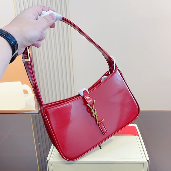 luxurys tote bag designer handbag simple shoulder crossbody handbags leather women purse brand cross body handbags ladies wallet
luxurys tote bag designer handbag simple shoulder crossbody handbags leather women purse brand cross body handbags ladies wallet
