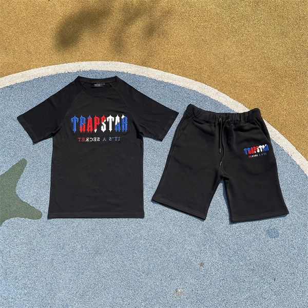 trapstar blue red embroidery t-shirt men's tracksuits man summer suit short london fashion breathable sports beach cute shirts set spor, White;black
trapstar blue red embroidery t-shirt men's tracksuits man summer suit short london fashion breathable sports beach cute shirts set spor, White;black