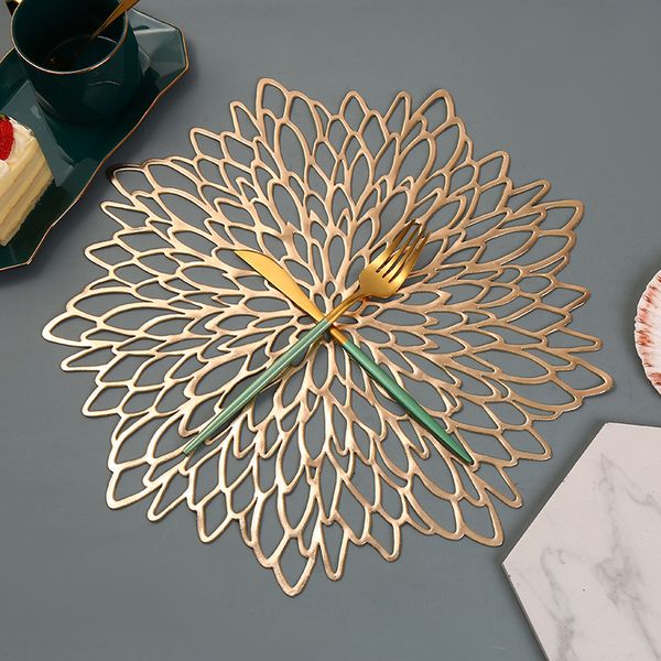 dining table decorative mat gold plated pvc dining mat creative ins hollow dining mat
dining table decorative mat gold plated pvc dining mat creative ins hollow dining mat