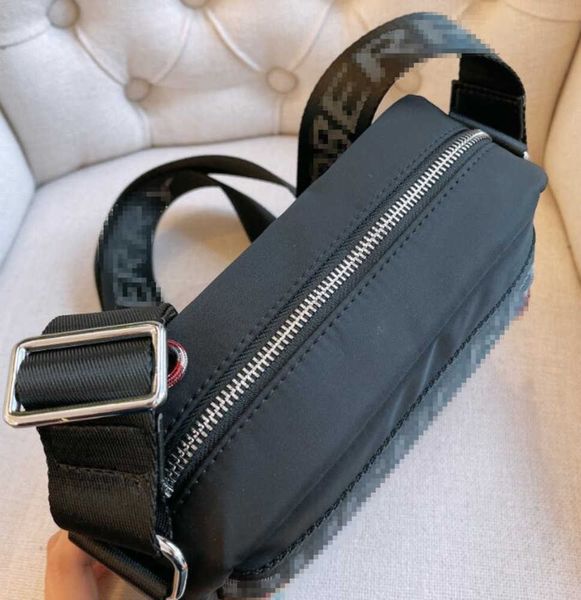 evening bags 2023 winter design chest men's and women's handbag purse full color cute messenger bag shoulder bag size 23cm 00
evening bags 2023 winter design chest men's and women's handbag purse full color cute messenger bag shoulder bag size 23cm 00