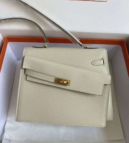 luxurys designer handbags women bags fashion ladies shoulder bag female tote handbag designers bag latest double side design shoulder bag fu
luxurys designer handbags women bags fashion ladies shoulder bag female tote handbag designers bag latest double side design shoulder bag fu