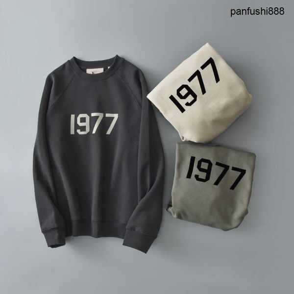 classic hoodie fogg fear god spring new flocking 1977 printed couple style long sleeve, Black
classic hoodie fogg fear god spring new flocking 1977 printed couple style long sleeve, Black