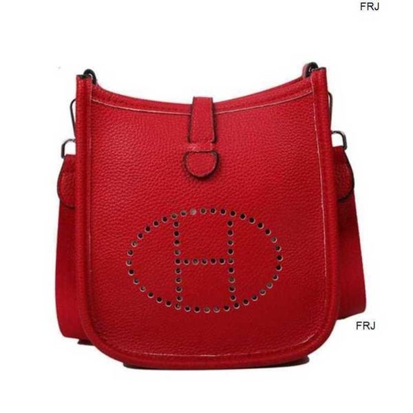 designer evelyn bags luxury handbags with adjustable straps shoulder bag gm chocolat taurillon clemence square tote b r7r2 have logo
designer evelyn bags luxury handbags with adjustable straps shoulder bag gm chocolat taurillon clemence square tote b r7r2 have logo