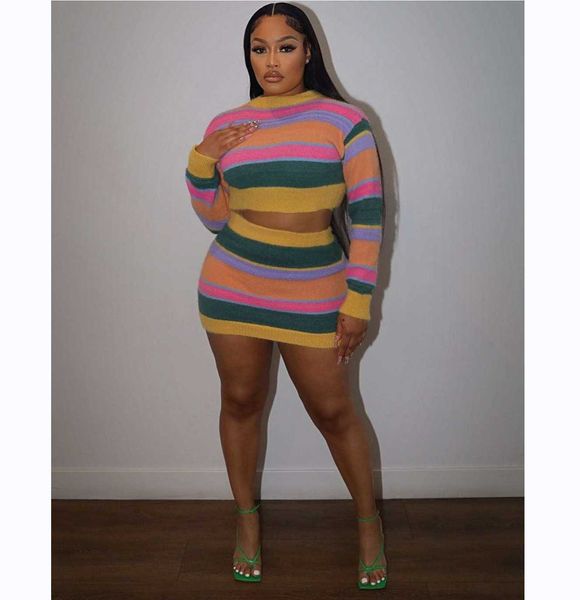 and winter autumn 2023 new fashion and comfort circle rainbow color pullover sweater with buttock skirt suit for women, Black;gray
and winter autumn 2023 new fashion and comfort circle rainbow color pullover sweater with buttock skirt suit for women, Black;gray