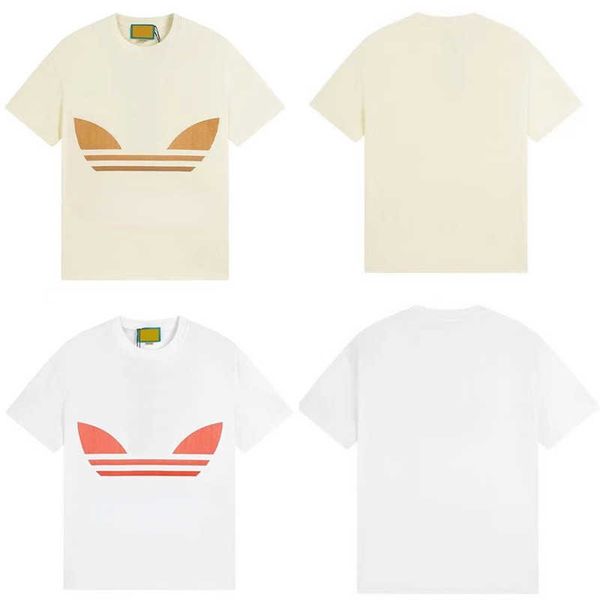 2023 designer high-quality spring and summer new clover t-shirt lightning print loose short sleeve t-shirt for men and women couples, White;black
2023 designer high-quality spring and summer new clover t-shirt lightning print loose short sleeve t-shirt for men and women couples, White;black
