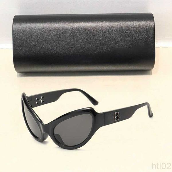 paris family big frame cat eyes frame sunglasses 2023 new y2k street ssport balencigas women sunglasses 22ss, White;black
paris family big frame cat eyes frame sunglasses 2023 new y2k street ssport balencigas women sunglasses 22ss, White;black