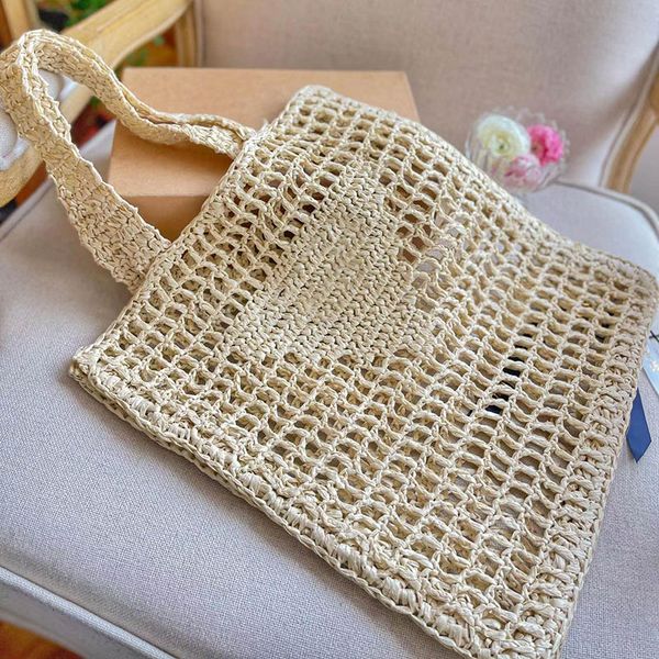 the tote bag fashion raffia knitting totes bags straw shopping bag shoulder handbags lady designer clutch luxurys handbag summer large capac
the tote bag fashion raffia knitting totes bags straw shopping bag shoulder handbags lady designer clutch luxurys handbag summer large capac