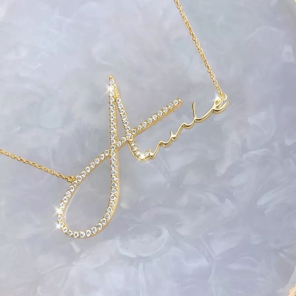 pendant necklaces signature style name necklace with diamond custom iced out letter personalized crystal nameplate zircon jewerly gift 23032, Silver
pendant necklaces signature style name necklace with diamond custom iced out letter personalized crystal nameplate zircon jewerly gift 23032, Silver