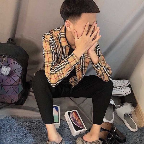 designer burbrerys mens casual shirt spring and summer rainbow plaid social guy ins couple long sleeve net red student versatile top, White;black
designer burbrerys mens casual shirt spring and summer rainbow plaid social guy ins couple long sleeve net red student versatile top, White;black