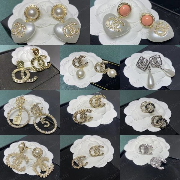 women mixed 18k gold plated designers double letters stud clip chain geometric 925 silver crystal rhinestone earring wedding party jewerlry, Golden;silver
women mixed 18k gold plated designers double letters stud clip chain geometric 925 silver crystal rhinestone earring wedding party jewerlry, Golden;silver