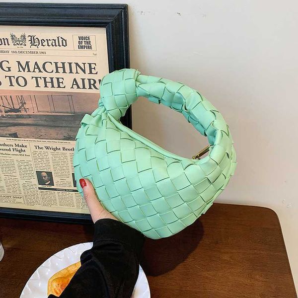 botega venates jodie mini teen intrecciato pouch fashion woven round hand lovely solid makaron small bag style
botega venates jodie mini teen intrecciato pouch fashion woven round hand lovely solid makaron small bag style