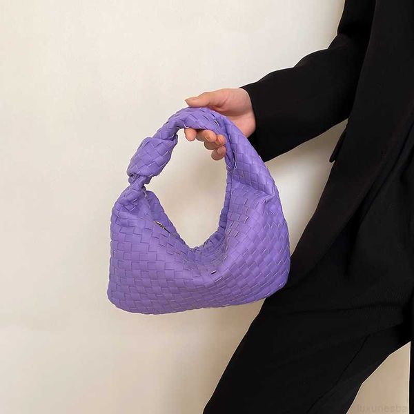botega venates jodie mini teen intrecciato pouch woven cow horn springsummer ruffled dumpling bun underarm single shoulder crossbody bag
botega venates jodie mini teen intrecciato pouch woven cow horn springsummer ruffled dumpling bun underarm single shoulder crossbody bag