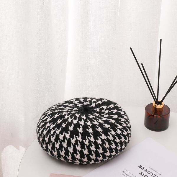 berets autumn and winter ladies houndstooth beret stylish knit art hat warm fashion painter 230321, Blue;gray
berets autumn and winter ladies houndstooth beret stylish knit art hat warm fashion painter 230321, Blue;gray