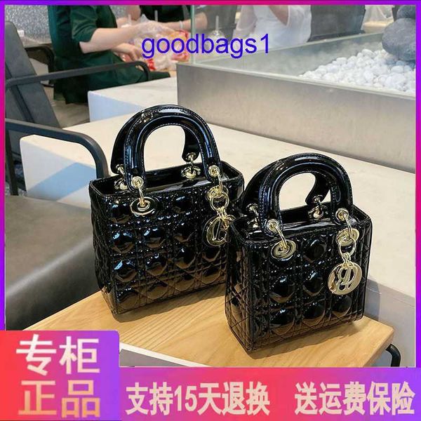 original edition 8a diross's lady bags online shop hong kong women's 2023 new delicate handheld fashion light luxury premium lingg
original edition 8a diross's lady bags online shop hong kong women's 2023 new delicate handheld fashion light luxury premium lingg