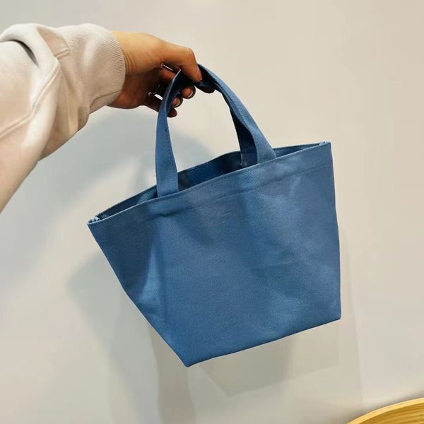 2023 designer bags fashion womens handbag large capacity shopping bag luxury handbags fashion knitting large tote canvas bags
2023 designer bags fashion womens handbag large capacity shopping bag luxury handbags fashion knitting large tote canvas bags