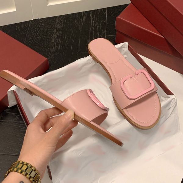 23ss designer womens flat heels slippers slip on sandals outdoor beach shoe flip flops ladies slide retro black mule classic casual shoe lar
23ss designer womens flat heels slippers slip on sandals outdoor beach shoe flip flops ladies slide retro black mule classic casual shoe lar