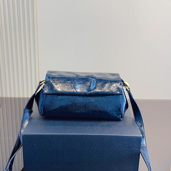 leather hangbags crossbody bag women's clutch cross body bags designer shoulder bags handbag women's portable messenger black chai
leather hangbags crossbody bag women's clutch cross body bags designer shoulder bags handbag women's portable messenger black chai