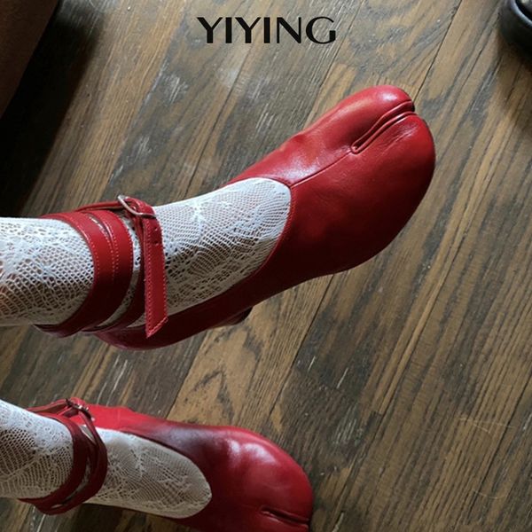 dress shoes 2023 vintage spring fashion slipt toe women pumps chunky round strap buckle high heels red leather brand design 230321, Black
dress shoes 2023 vintage spring fashion slipt toe women pumps chunky round strap buckle high heels red leather brand design 230321, Black