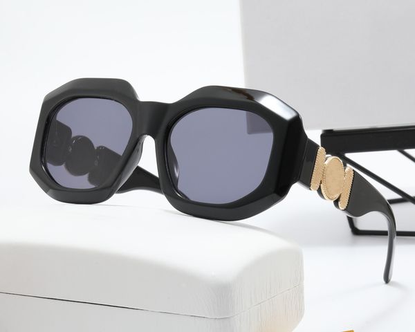r luxury sunglasses for women and men eyeglasses outdoor shades big square frame fashion classic lady sun glasses mirrors quality, White;black
r luxury sunglasses for women and men eyeglasses outdoor shades big square frame fashion classic lady sun glasses mirrors quality, White;black